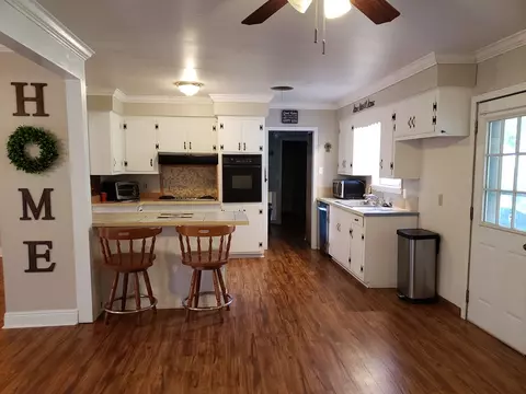 104 Pecan Way, Natchez, MS 39120 photo 4