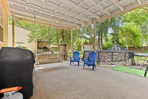 414 Brooklyn, Natchez, MS 39120 photo 3