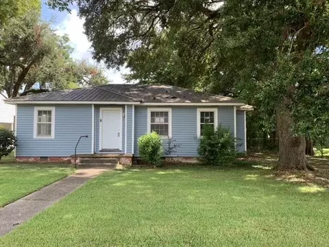3608 Laurel, Natchez, MS 39120 photo 1