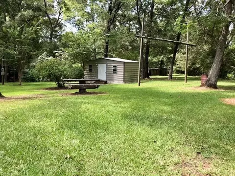 4 N Hall Rd, Roxie, MS 39661 photo 3