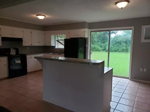 104 Opal Dr, Natchez, MS 39120 photo 3