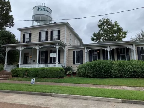 411 N Commerce, Natchez, MS 39120 photo 1