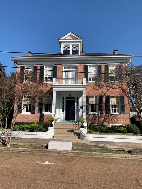 509 Washington, Natchez, MS 39120 photo 1