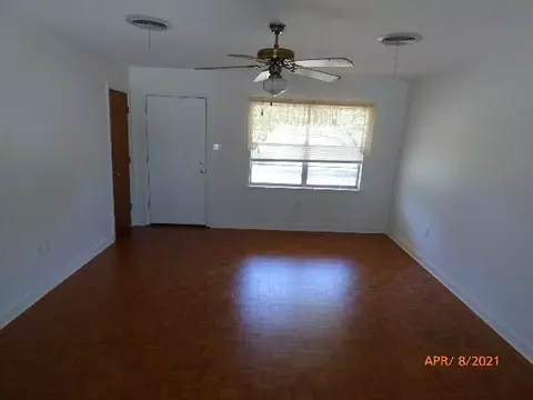 302 Cottage Dr, Natchez, MS 39120 photo 2