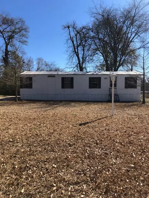 15 Newman Rd, Natchez, MS 39120 photo 1