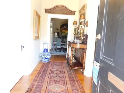 819 Washington St, Natchez, MS 39120 photo 3