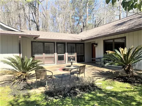 107 Dunbarton Dr, Natchez, MS 39120 photo 4