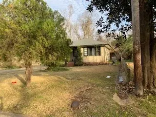 2107 Second, Natchez, MS 39120 photo 6