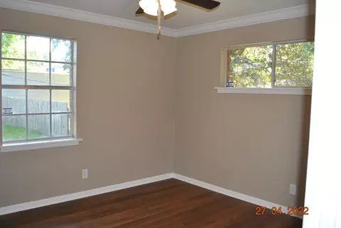702 Lindberg Ave, Natchez, MS 39120 photo 4