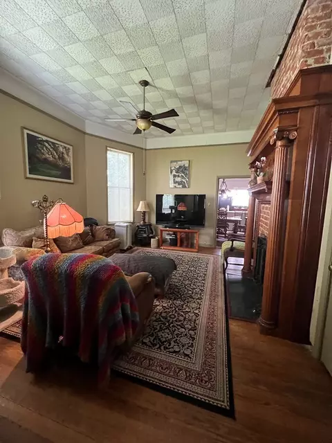 817 Washington St, Natchez, MS 39120 photo 7