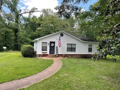 75 Beau Pre, Natchez, MS 39120 photo 1