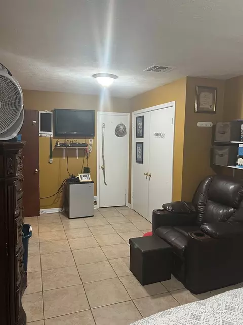 10 S Circle Dr, Natchez, MS 39120 photo 5