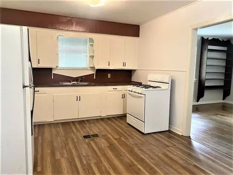 225 Oakland Dr, Natchez, MS 39120 photo 7
