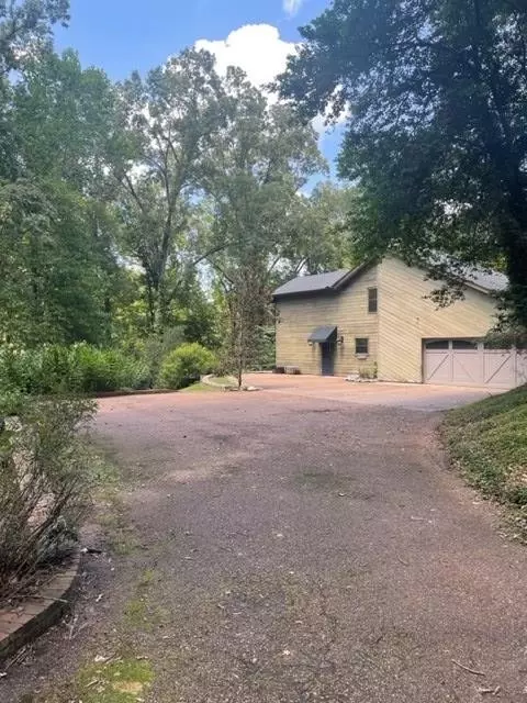 2 Stirling Rd, Natchez, MS 39120 photo 2