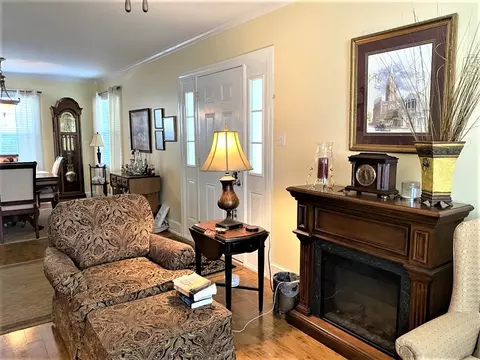 28 Orange Ave, Natchez, MS 39120 photo 12