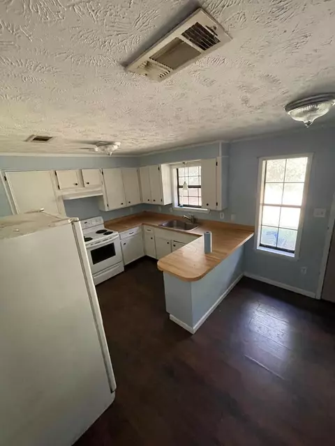 424 Cranfield Rd, Natchez, MS 39120 photo 2