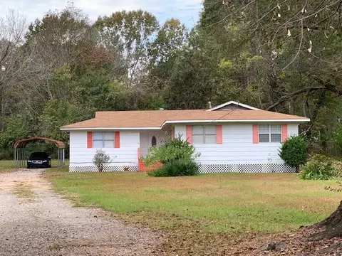 1298 N Sunset Blvd, Natchez, MS 39120