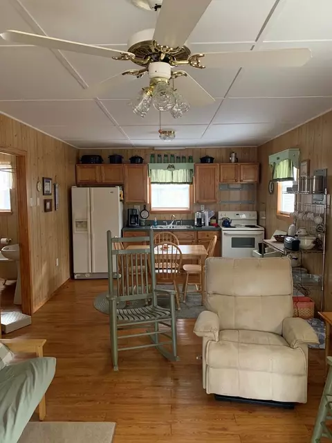 259 Slip Trl, Roxie, MS 39661 photo 9