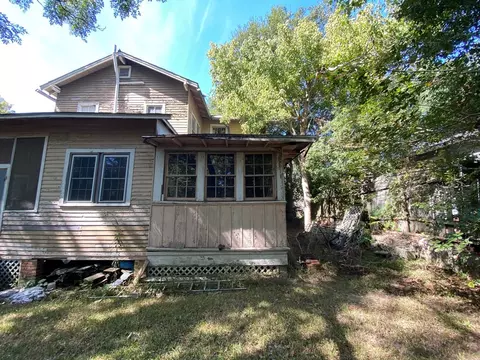 29 Orange Ave, Natchez, MS 39120 photo 4