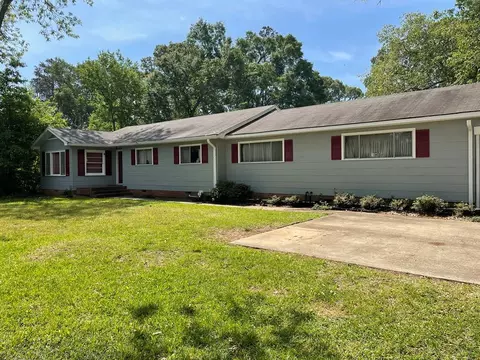 103 S Hurricane Rd, Natchez, MS 39120