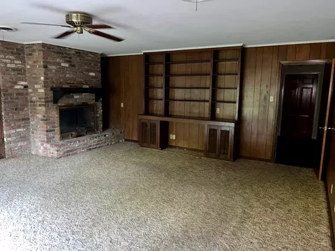 200 Forest Dr, Natchez, MS 39120 photo 3