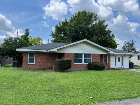 413 Lynn St, Vidalia, LA 71373