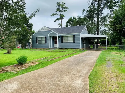 122 Mt Carmel Dr, Natchez, MS 39120 photo 1