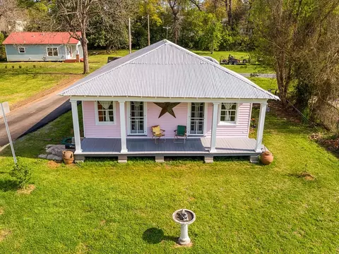 629 N Wall St, Natchez, MS 39120 photo 4