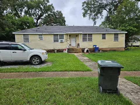 2708-10 Itasca Dr, Natchez, MS 39120