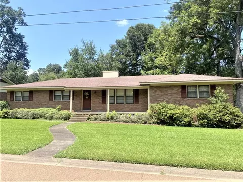 48 Oakhurst Dr, Natchez, MS 39120 photo 2