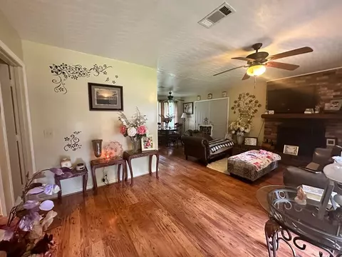89 Pine St, Fayette, MS 39069 photo 4