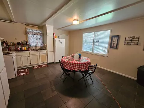 4 S Circle Dr, Natchez, MS 39120 photo 3