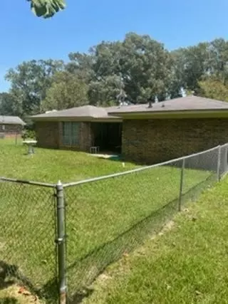 312 Live Oak Dr, Natchez, MS 39120 photo 5