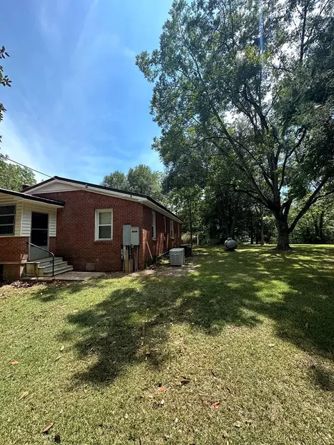 218 Spokane Rd, Natchez, MS 39120