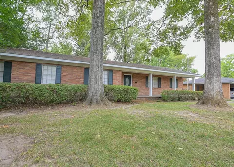 31 Oakhur St, Natchez, MS 39120