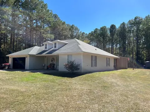 3727 NE Mount Gilead, Mccall Creek, MS 39647
