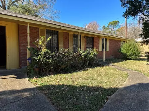 64 E Wilderness Rd, Natchez, MS 39120 photo 2