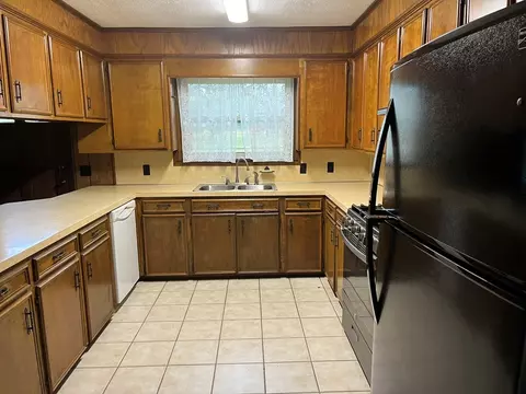 131 Spokane, Natchez, MS 39120 photo 3
