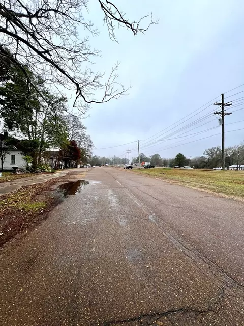 254 E Railroad Ave, Gloster, MS 39638 photo 13
