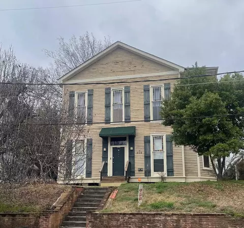 403 Monroe, Natchez, MS 39120