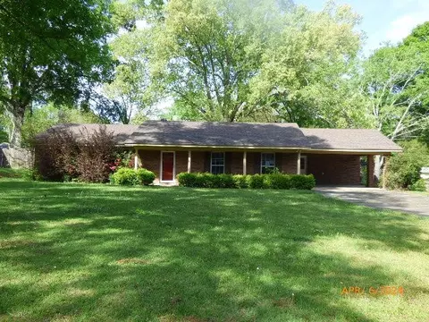 311 Melrose Montebello Park Way, Natchez, MS 39120