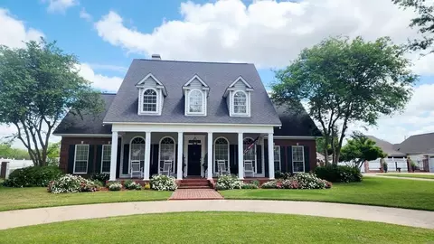 1203 Concordia Ave, Vidalia, LA 71373