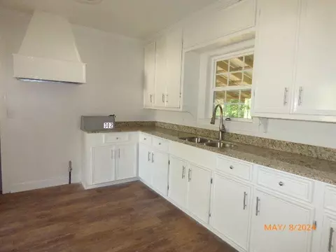 302 Brooklyn Dr, Natchez, MS 39120 photo 4