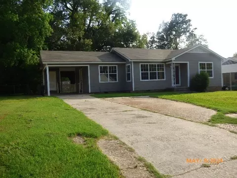 302 Brooklyn Dr, Natchez, MS 39120 photo 2