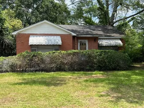 241 E Walnut St, Gloster, MS 39638 photo 1