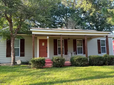 1709 Robinson, Natchez, MS 39120 photo 1