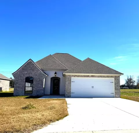 112 River Bend Ave, Vidalia, LA 71373