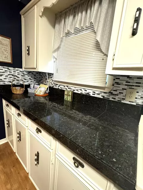 105 Live Oak Dr, Natchez, MS 39120 photo 7