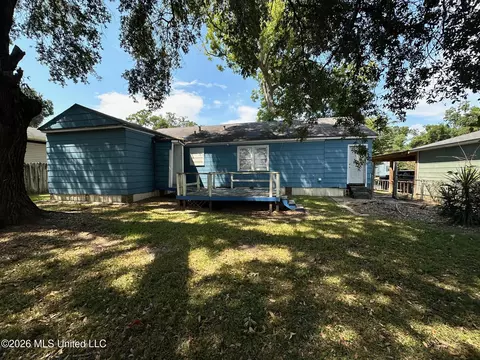 Exterior - 114 Mt Carmel, Natchez, MS 39120 photo 3 of 3