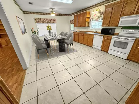 1049 Pinecrest Dr, Mccomb, MS 39648 photo 18